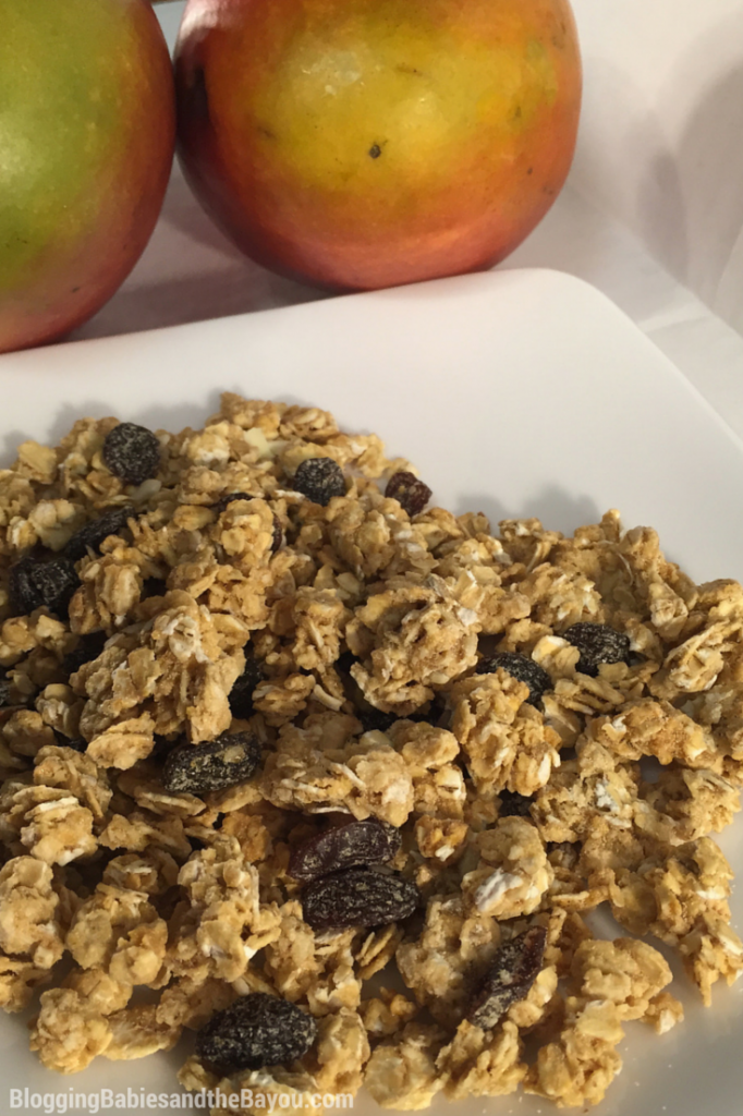 Think Outside The Cereal Box - Crunchy Mango Skillet Cake #QuakerUp #LoveMyCereal #Spon #CollectiveBias