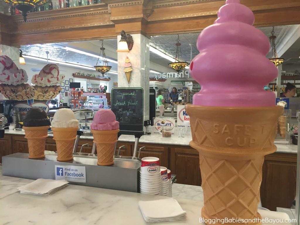 Mississippi Gulf Coast Travel - What to do in Bay St. Louis & Waveland Old Fashion Soda Fountain #BayouTravel